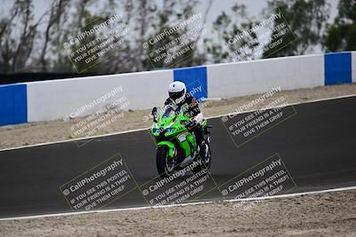 media/Apr-18-2025-TrackDaz (Fri) [[45f5874c44]]/B Group/Session 4 (Turn 6 - Outside)/